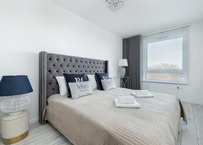 Nature Escape By Bookinghost *