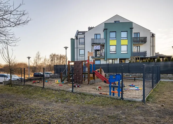 Nature Escape By Bookinghost